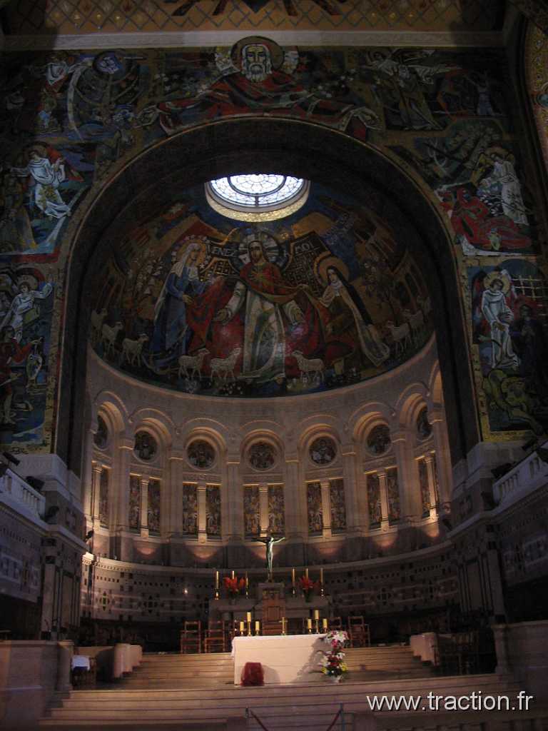 04_Lisieux (16).JPG - 2013, nos vacances en Normandie, la Basilique Sainte-Thérèse de Lisieux